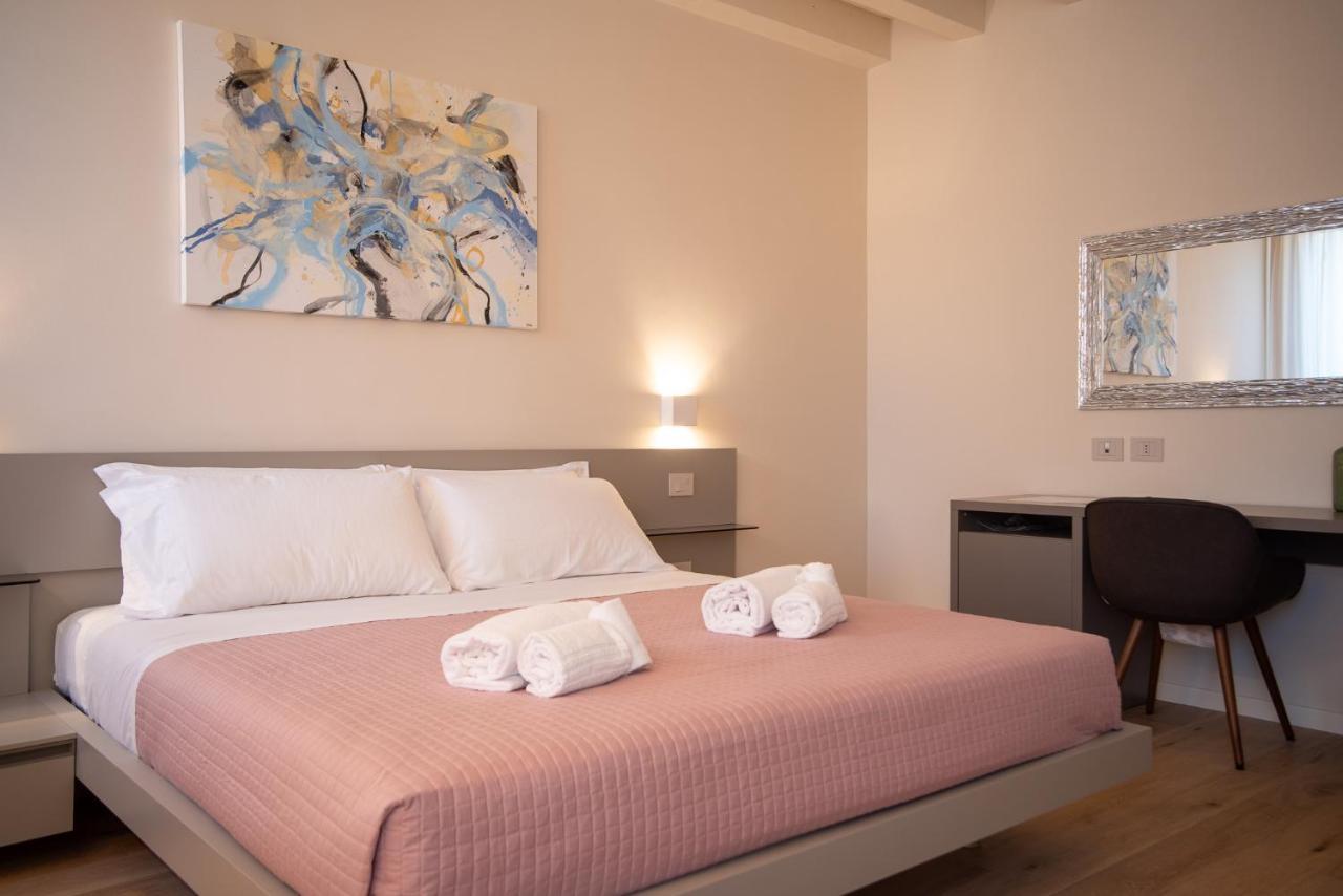 Calcirelli Suites Verona Exterior foto